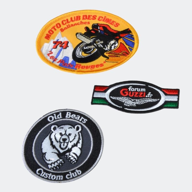 Badges et patchs brodés sur velcro personnalisables avec votre logo de
